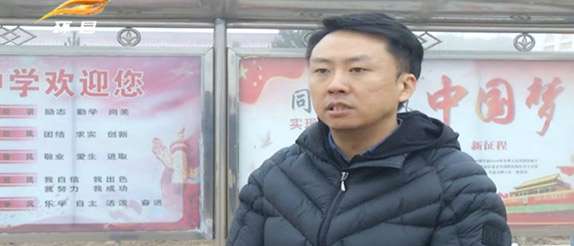 江苏灵通展览系统股份有限公司爱心助学累计为秦团庄初级中学出资捐物80余万元